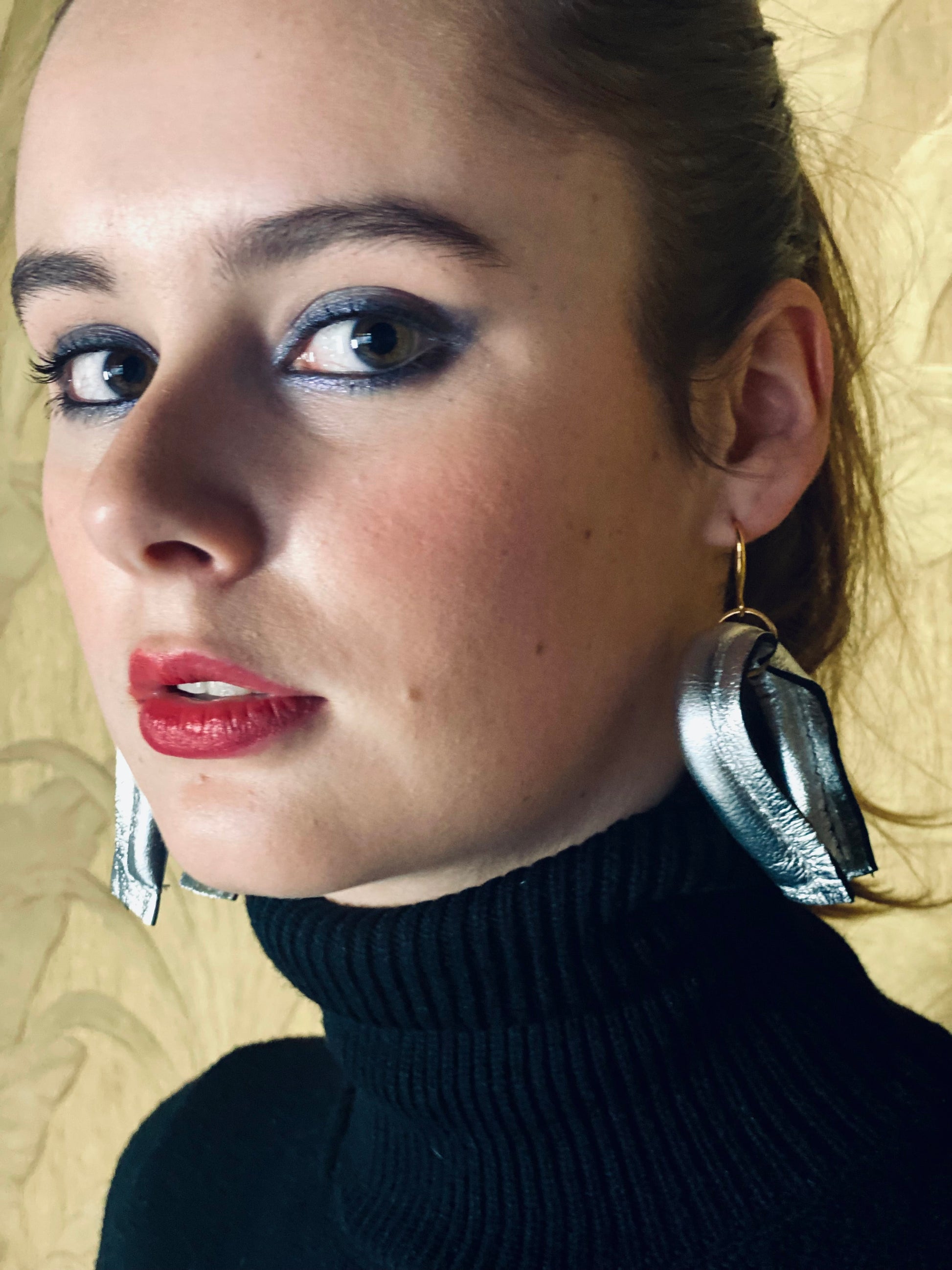 Slingher-oorbellen-zilver-su